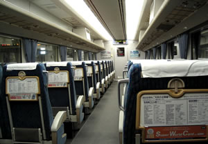 empty train.jpg